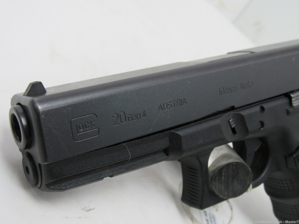 Glock 20 Gen 4 10mm 4.5"Brl $.01 Start No Reserve-img-1