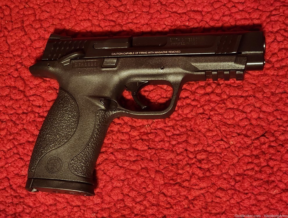 Smith & Wesson M&P 45-img-3