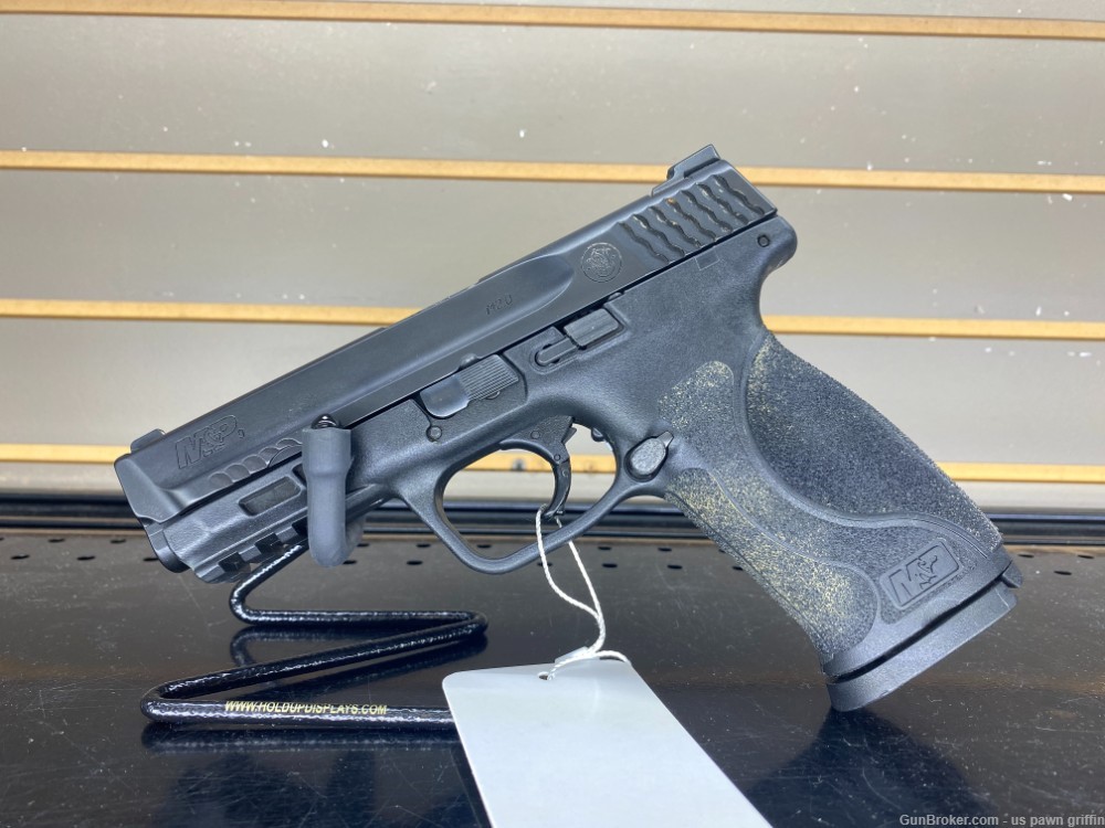 SMITH & WESSON M&P9 M2.0 FULL SIZE 9MM 4.5" 17+1 USED-img-0