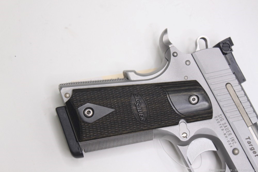 Sig Sauer 1911 Stainless Target .45 acp w/ case-img-5