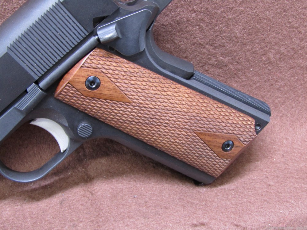 Remington 1911 R1 45 ACP Semi Auto Pistol Thumb Safety 2x 7 Rd Mag Like New-img-11