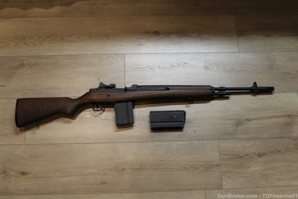 Springfield Armory M1a .308 walnut 22" w/ national match front sight & 2mag-img-0