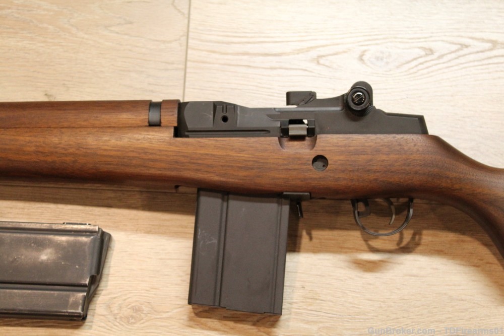 Springfield Armory M1a .308 walnut 22" w/ national match front sight & 2mag-img-8