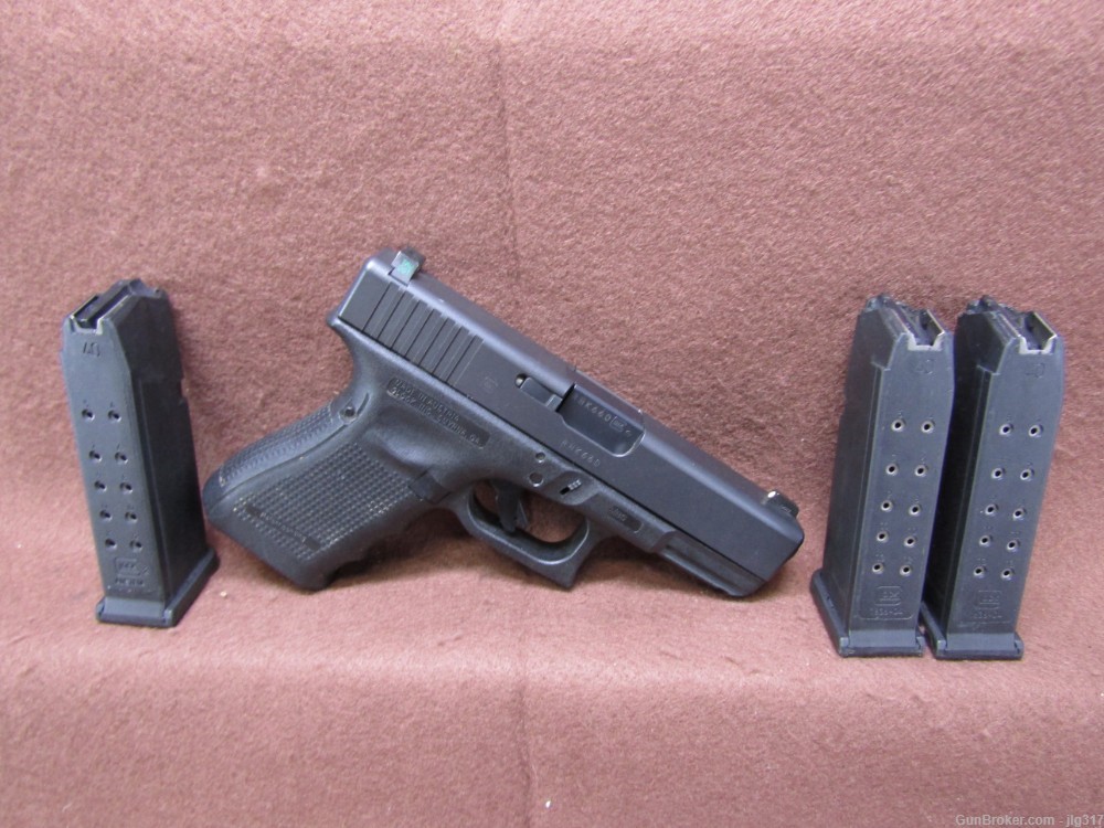 Glock 23 Gen 4 40 S&W Semi Auto Pistol 3x 13 Rd Mags-img-0