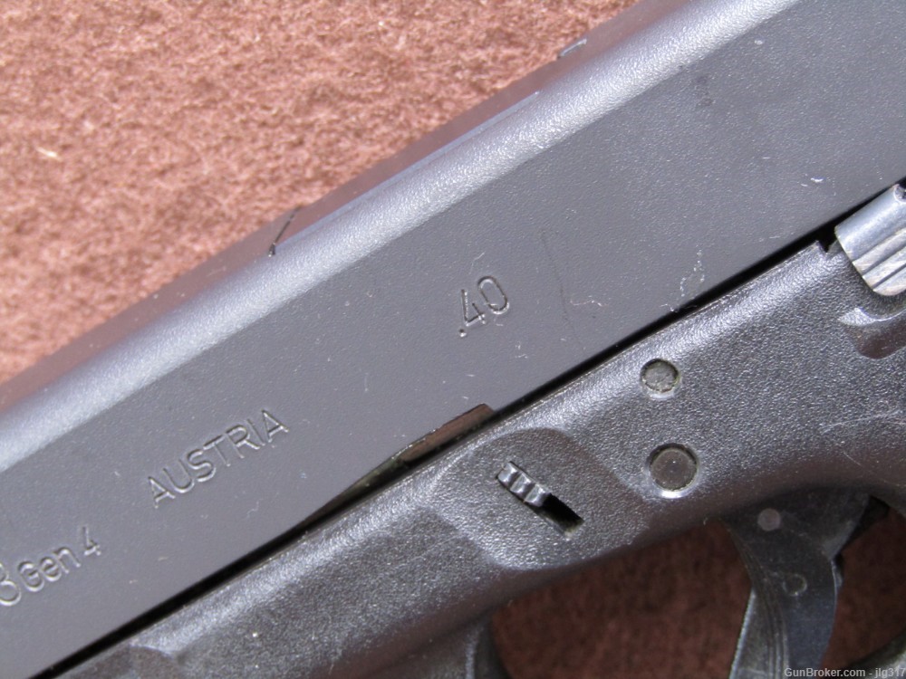 Glock 23 Gen 4 40 S&W Semi Auto Pistol 3x 13 Rd Mags-img-11