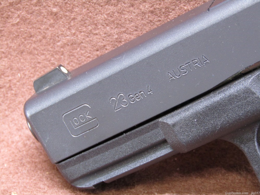 Glock 23 Gen 4 40 S&W Semi Auto Pistol 3x 13 Rd Mags-img-12