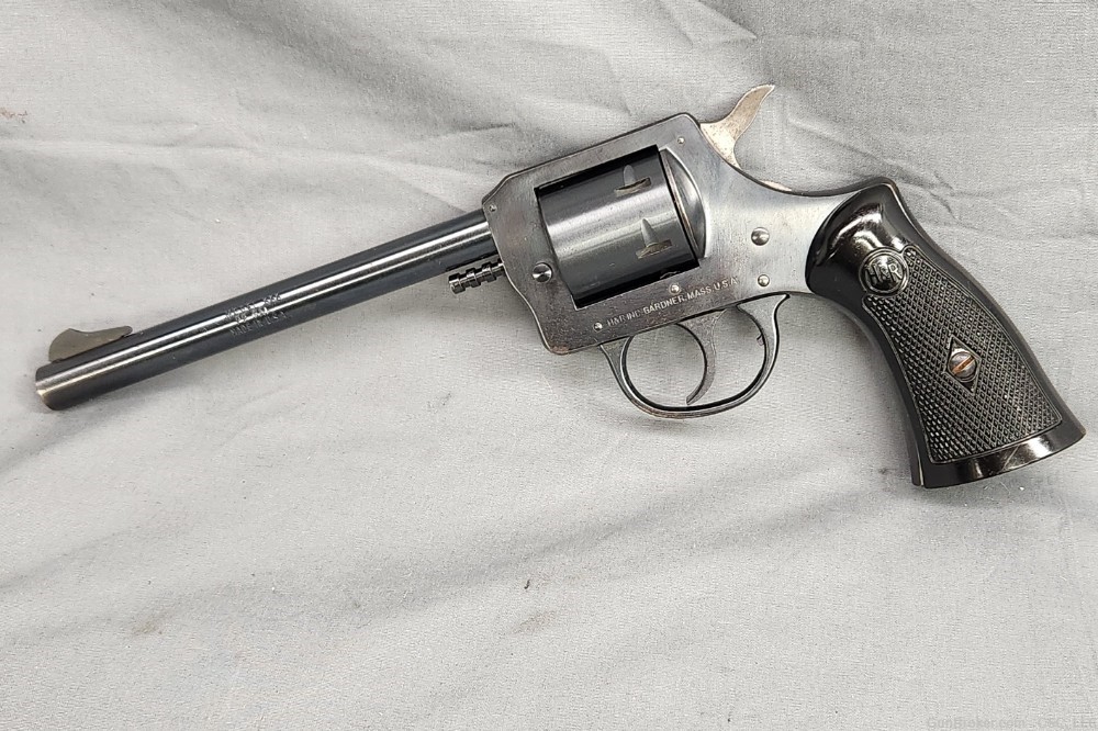 H&R model 666 revolver .22LR 6"-img-16