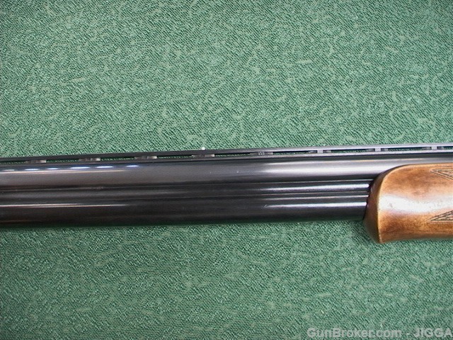 Used Mossberg Silver Reserve 12 gauge-img-5