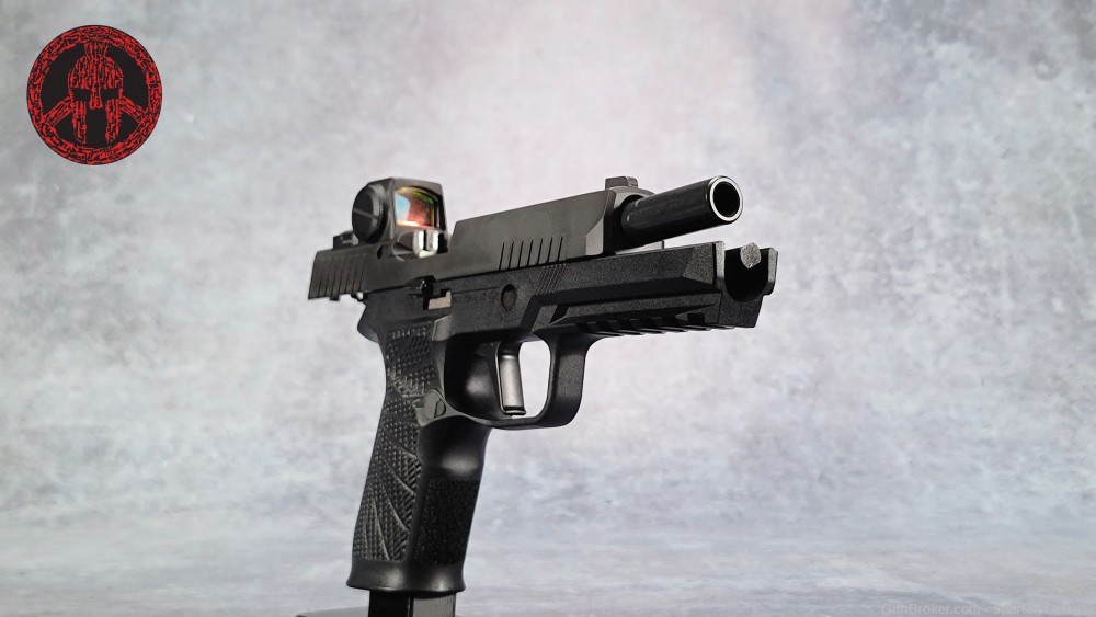 USED Sig Sauer P320 Wilson Combat Grip, 2 17rd Mags, Delta Point Pro-img-6