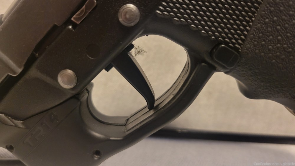 Kel-Tek P-11 Conceled Carry Polymer 9mm pistol w/ 3 mags, red-dot,belt clip-img-5