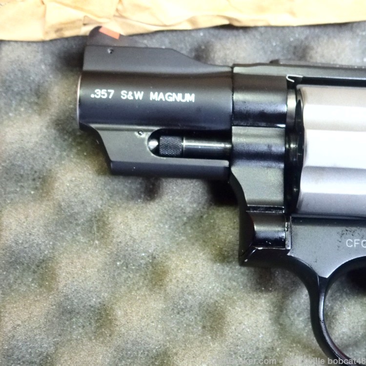 S&W 386 PD, 357 Magnum, 7 Shot, Box, Mint-img-9