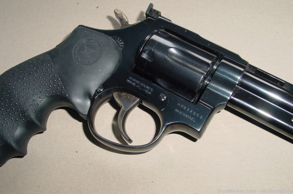 Really Nice vintage pre-lock Taurus mod 689 .357mag revolver w/holster!!-img-6