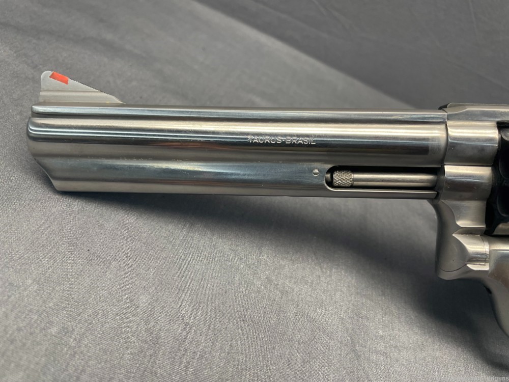 Taurus Model 66 .357MAG | 6" Barrel | Walnut Grips-img-7