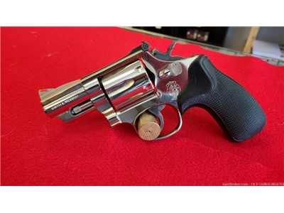 SMITH & WESSON 19-5 