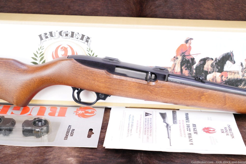 Ruger 10/22 Magnum 02901 .22 WMR 18 1/2” Semi Automatic Rifle & Box 2002-img-4