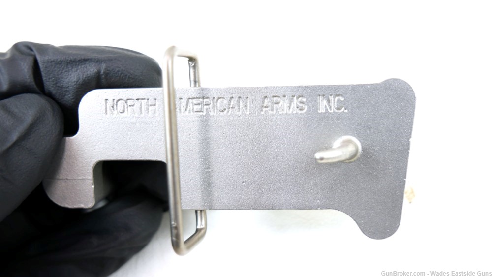 NORTH AMERICAN ARMS .22 LR MINI REVOLVER W/ SKELETON BELT BUCKLE 1.13"-img-7