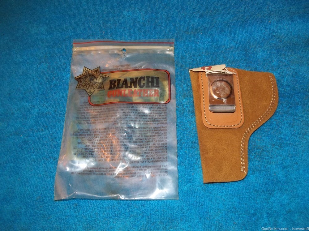 Smith & Wesson 3" J frame NOS Bianchi L/H IWB Suede / Leather Holster-img-3