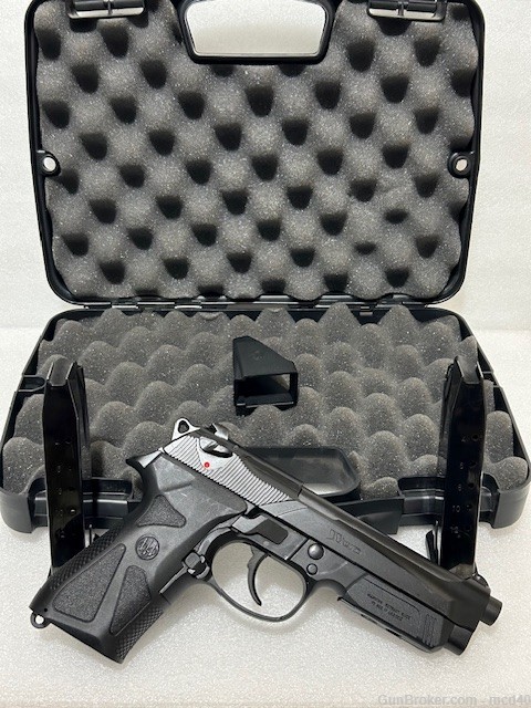 Beretta 90-Two 40S&W like 96 Italy made, like 92FS 92F 92X but in .40 S&W -img-26