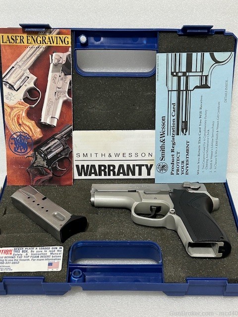 Smith and Wesson 6906 9mm Compact S&W like 6904, 5904, 5903, 5906, 3913 -img-0