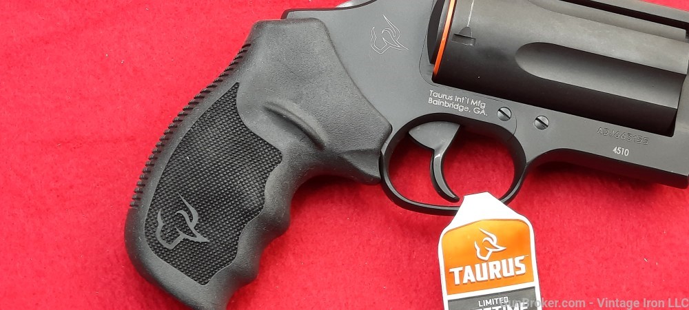 Taurus Judge Magnum .45 Colt/.410 3" barrel NIB NR-img-9