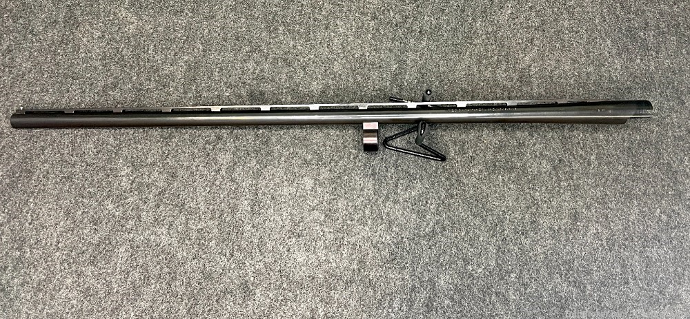 Remington 870 Wingmaster 20 ga LW Vent Rib barrel 28” MOD Choke 2-3/4” 3”-img-7