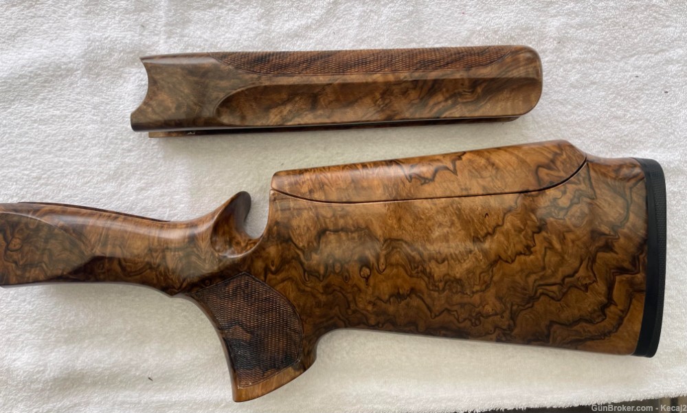 Beretta DT11 Turkish Walnut Burl stock with forend-img-3