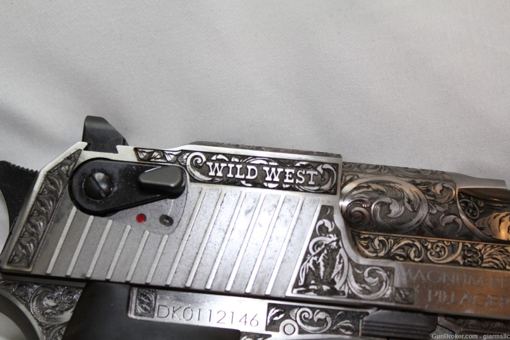Rare Custom Engraved Desert Eagle DE50SRMB Mark XIX .50AE Wild West EDITION-img-13