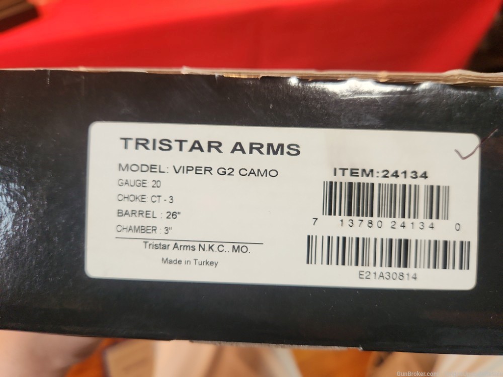 Tristar Arms Viper G2 camo 20 ga semi auto shotgun. As New!-img-24