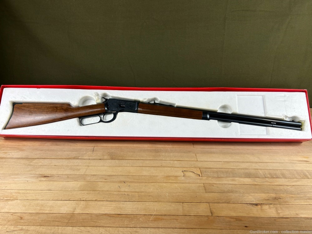 Winchester Model 1892 Lever Action Rifle .45 Colt Engraved LNIB 24.25" Brl -img-30