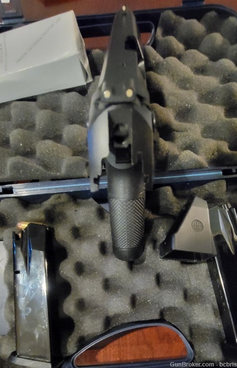 Beretta PX4 Storm Full Size .40 S&W Semi-auto Pistol. -img-3