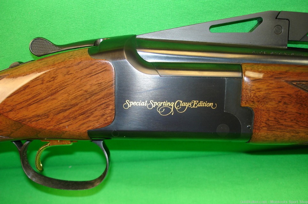 Browning Citori Special Sporting Clays 12ga / 30" Bbl - Mfg 2010 - 98%-img-3