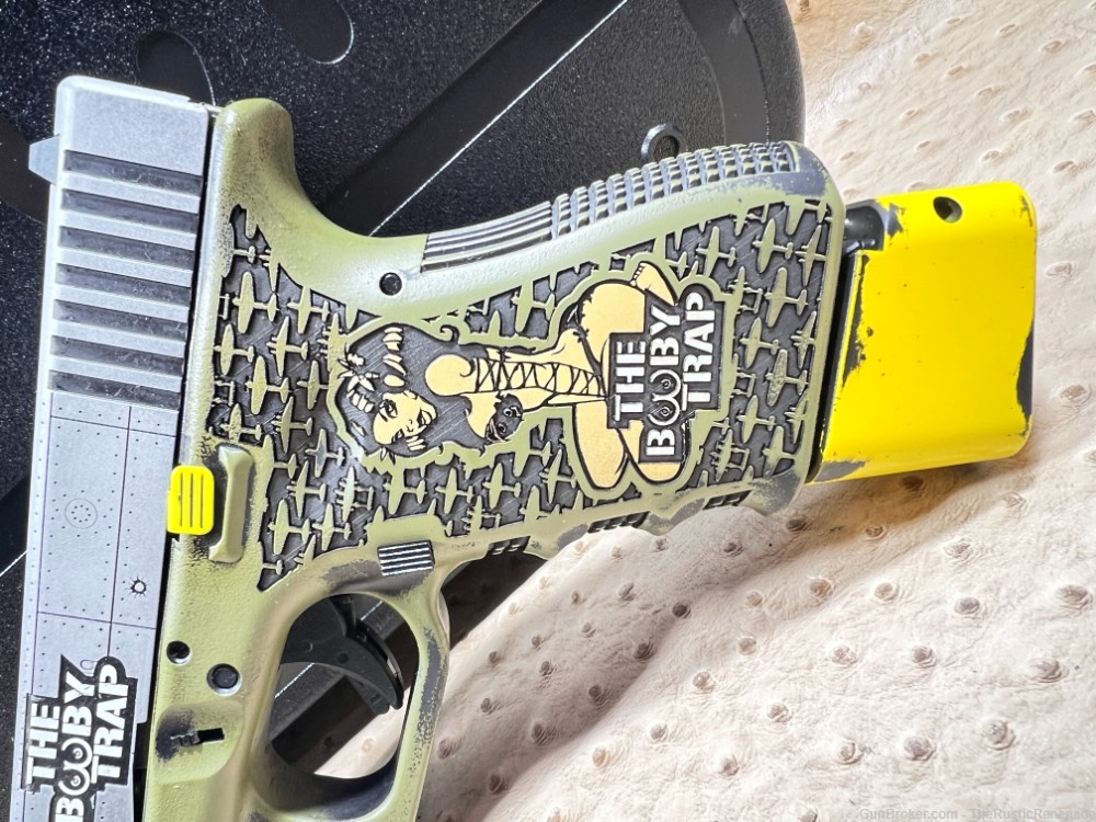 Dakota Bandit "BOOBY TRAP" Glock 19 Gen3 (2) Mags "UNFIRED"-img-2