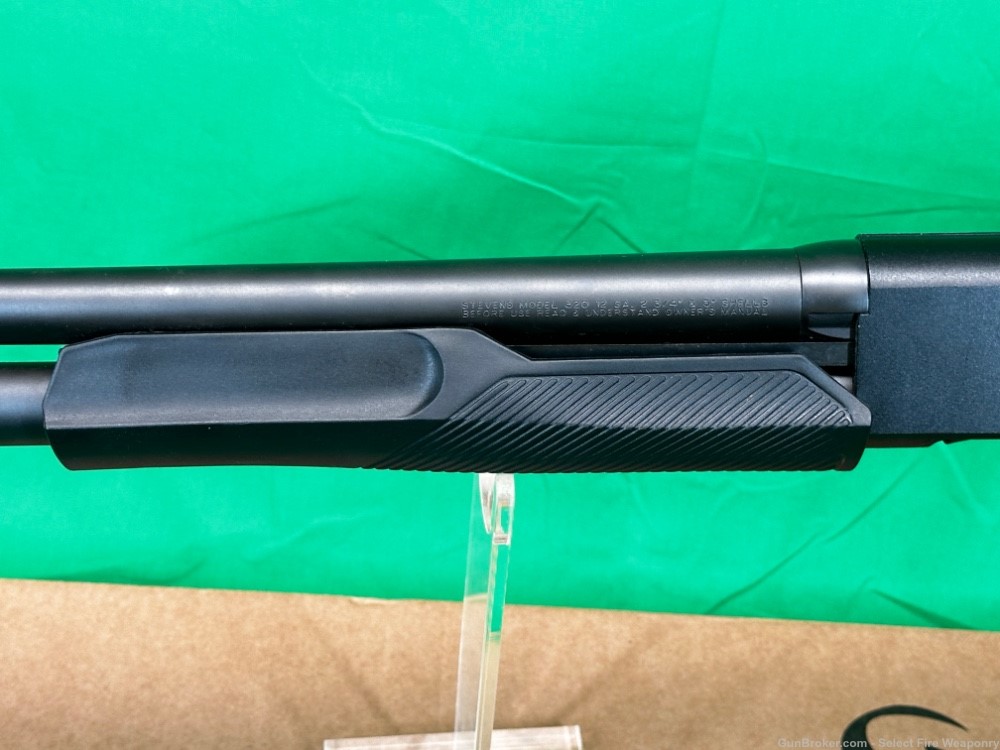 Stevens 320 Security 12 gauge pump shotgun New in Box NIB-img-10