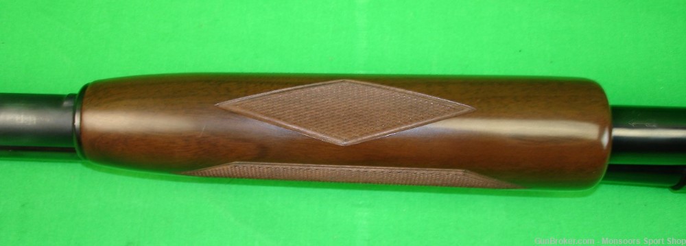 Winchester Model 12 20 ga - Reproduction - 95%-img-11