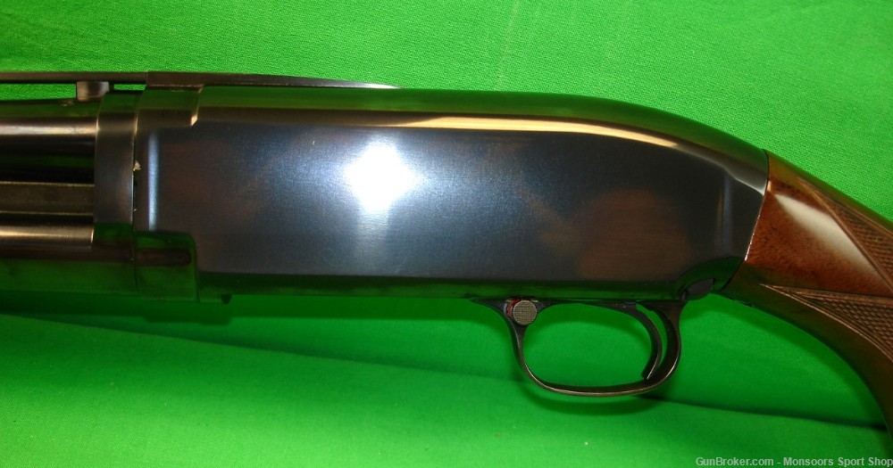 Winchester Model 12 20 ga - Reproduction - 95%-img-7
