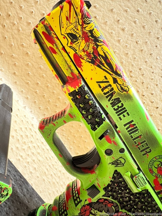 Dakota Bandit  "Zombie Killer" Glock 19 Gen3  "UNFIRED" (2) Mags-img-3