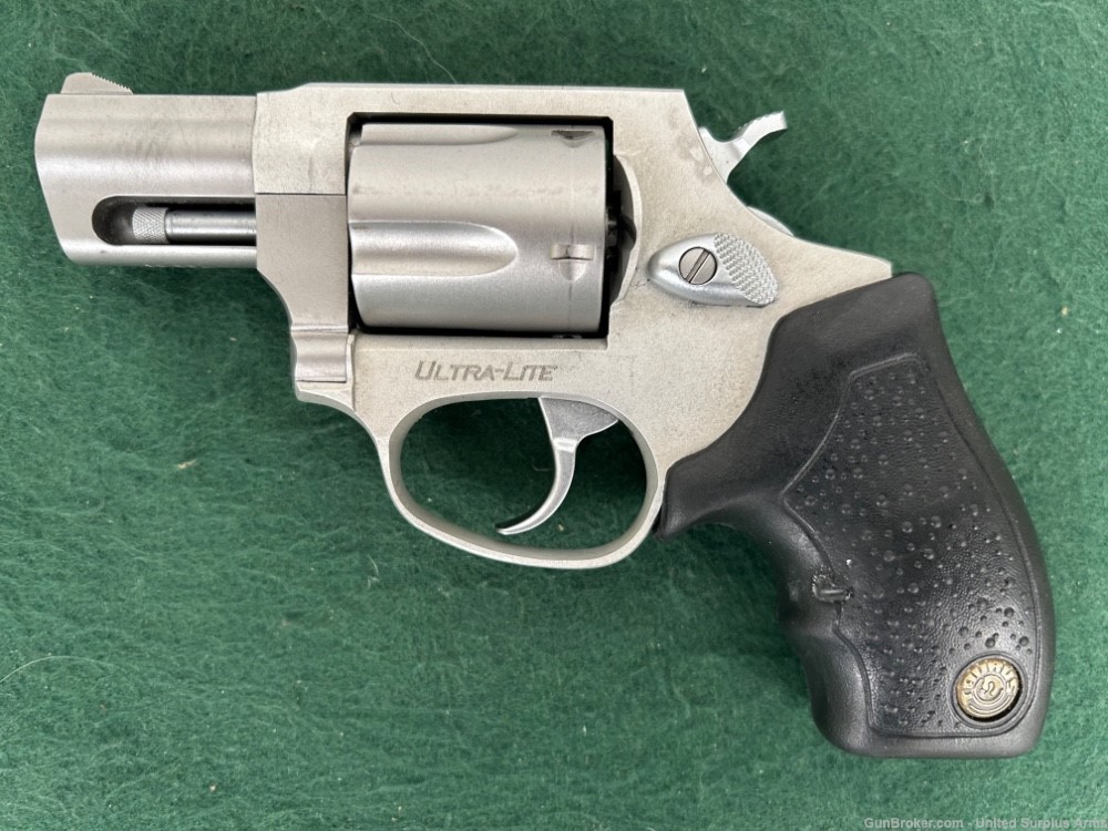 Taurus 85UL (ultralight) .38 revolver (used)-img-1