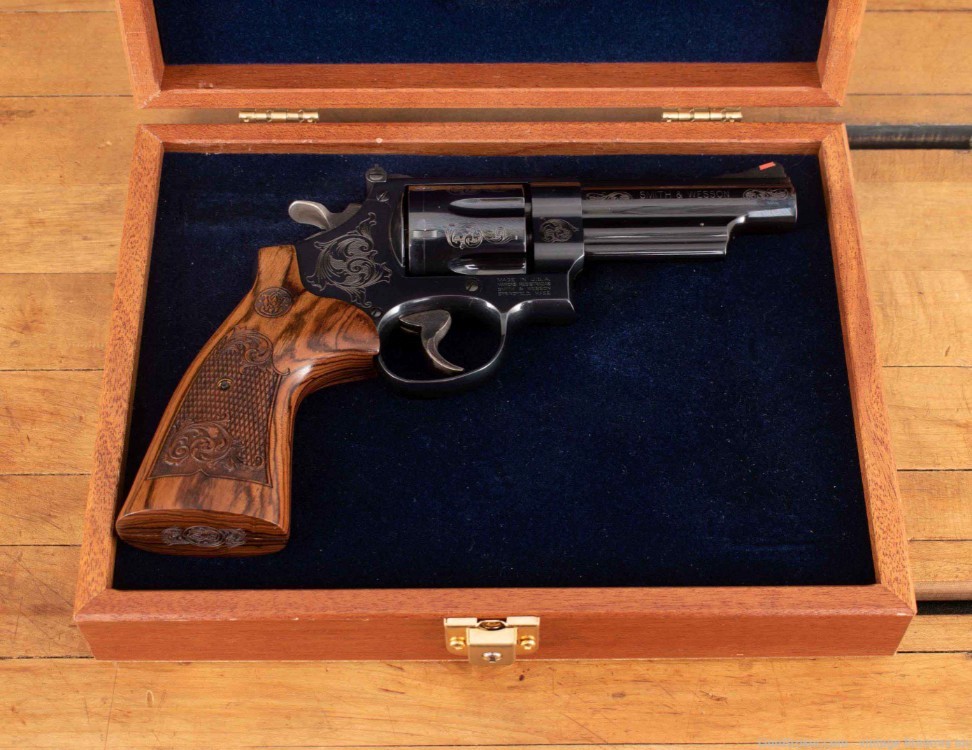 SMITH & WESSON MODEL 29-10 .44MAG, UNFIRED, CASED-img-18