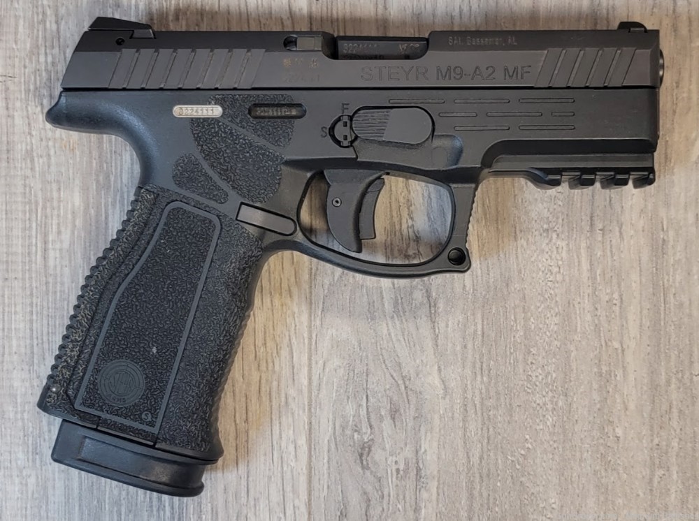 USED Steyr M9-A2 MF 9mm-img-2
