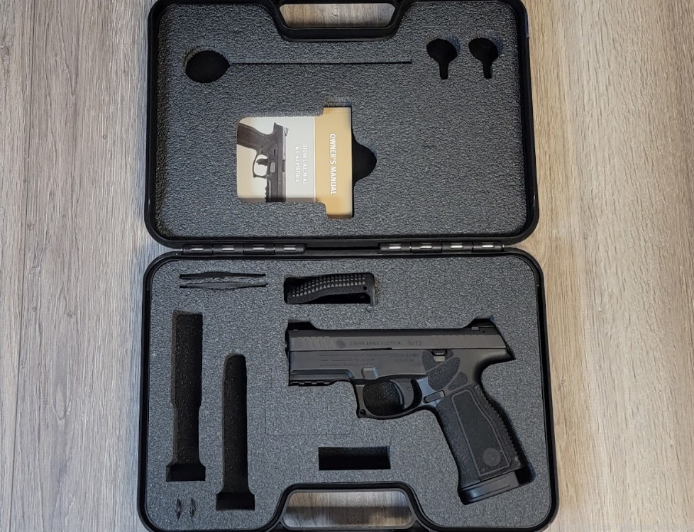 USED Steyr M9-A2 MF 9mm-img-1