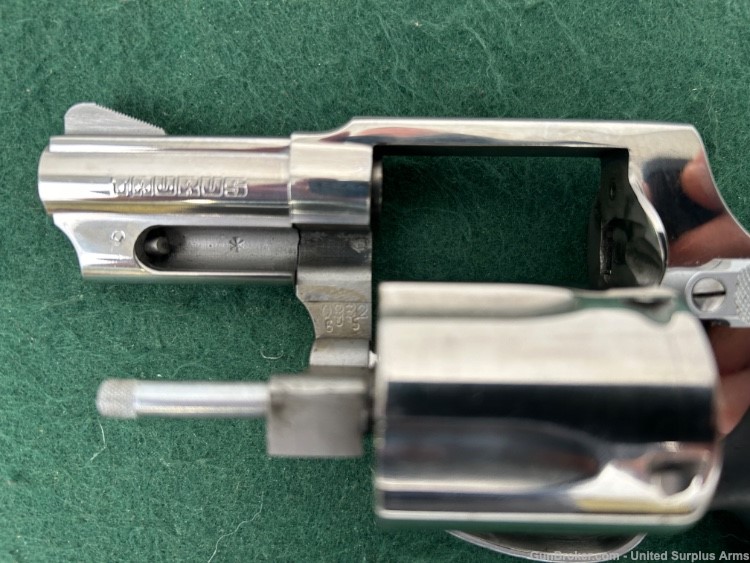 Taurus 605 .357 revolver Chrome - beautiful!  5 shot-img-3