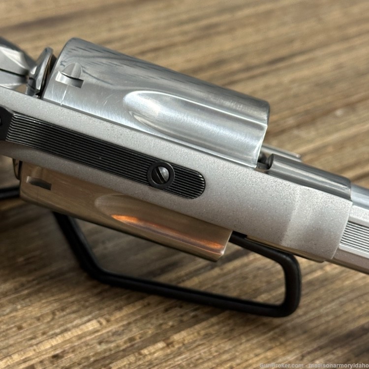 Smith & Wesson-img-21