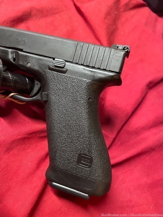 AUTHENTIC RARE Glock 17 Gen 1 REAL-img-6