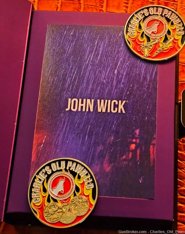 John Wick® 2 oz Silver Adjudicator Round Gild (Box & Numbered COA 1 of 500)-img-1