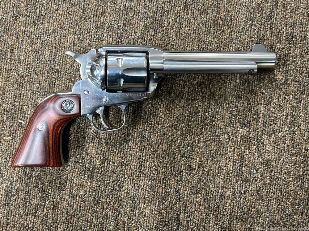 Ruger New Vaquero chambered in .357 Mag Penny Start No Reserve -img-2