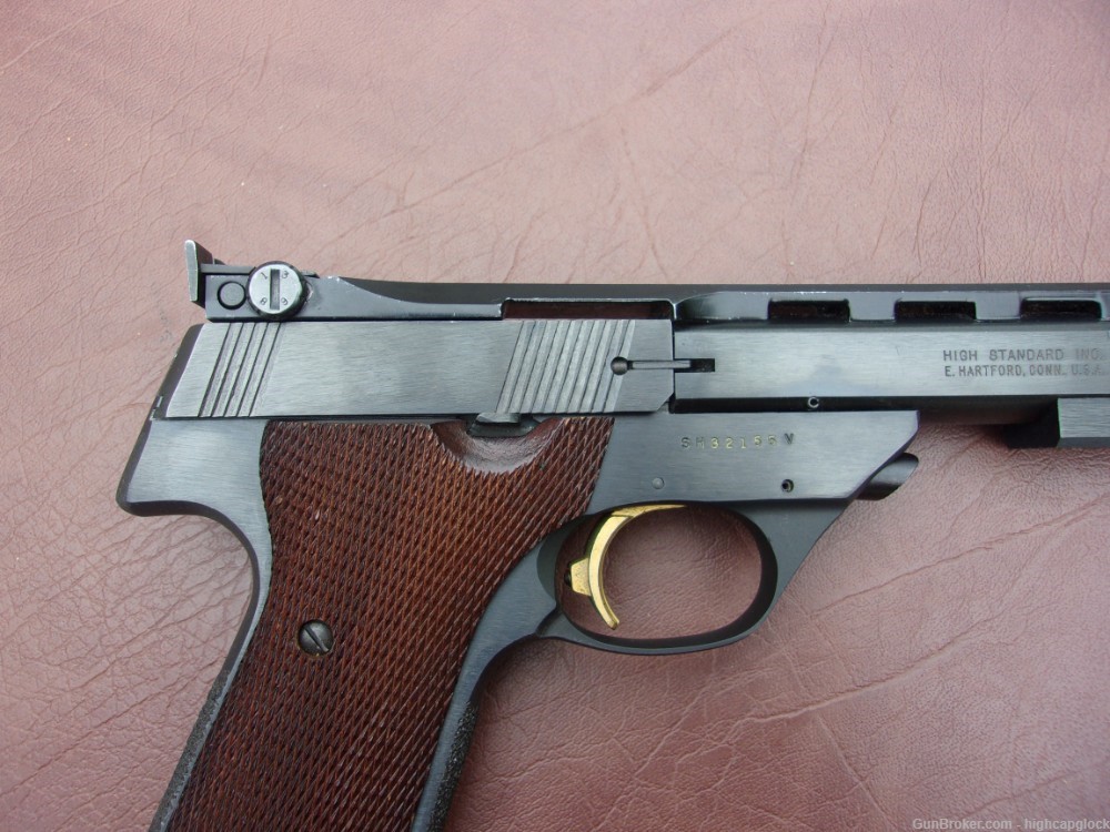 High Standard Victor 5.5" .22lr Target Pistol E. Hartford CT $1START-img-7