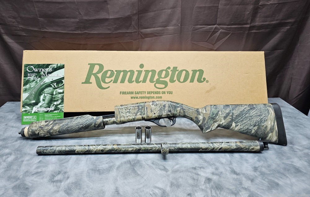 Remington 870 SPS Super Magnum 12Ga Pump Shotgun W/Box CAMO-img-0