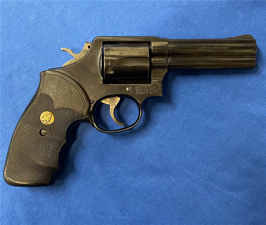 Very Good S&W Model 581-2 Blued 4" .357 Magnum Revolver. Belgian Proofs. -img-1