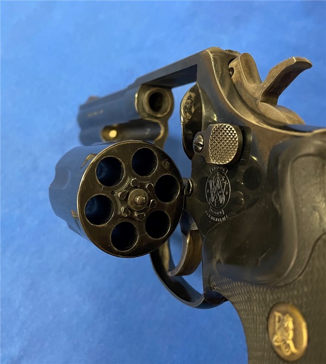 Very Good S&W Model 581-2 Blued 4" .357 Magnum Revolver. Belgian Proofs. -img-2