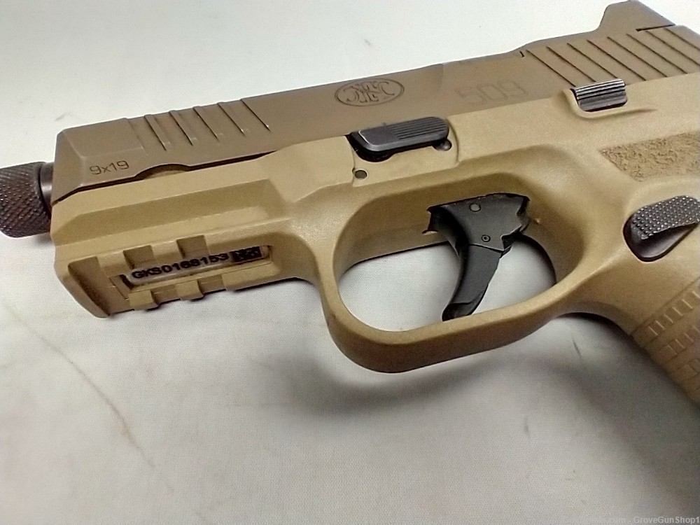 FN 509C Tactical 9mm Pistol FDE 4" Threaded/MOS w/Case & Paperwork USED-img-6